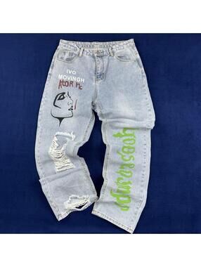 Light Wash Graphic Distressed Jeans Streetwear Painted Denim Size 32x30 Y2K Boho